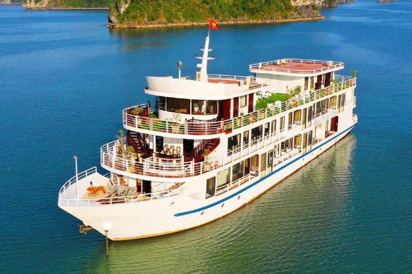 Halong Sapphire Cruises Hotel Ха Лонг Екстериор снимка