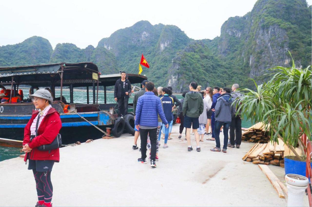 Halong Sapphire Cruises Hotel Ха Лонг Екстериор снимка